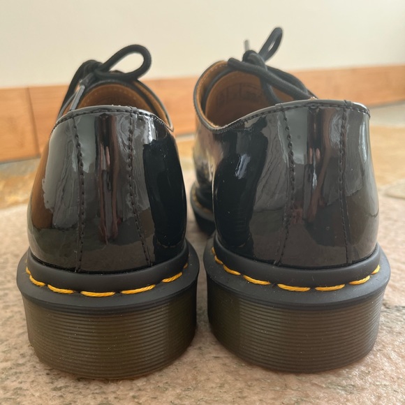 Patent leather Dr. Martens - Picture 3 of 6